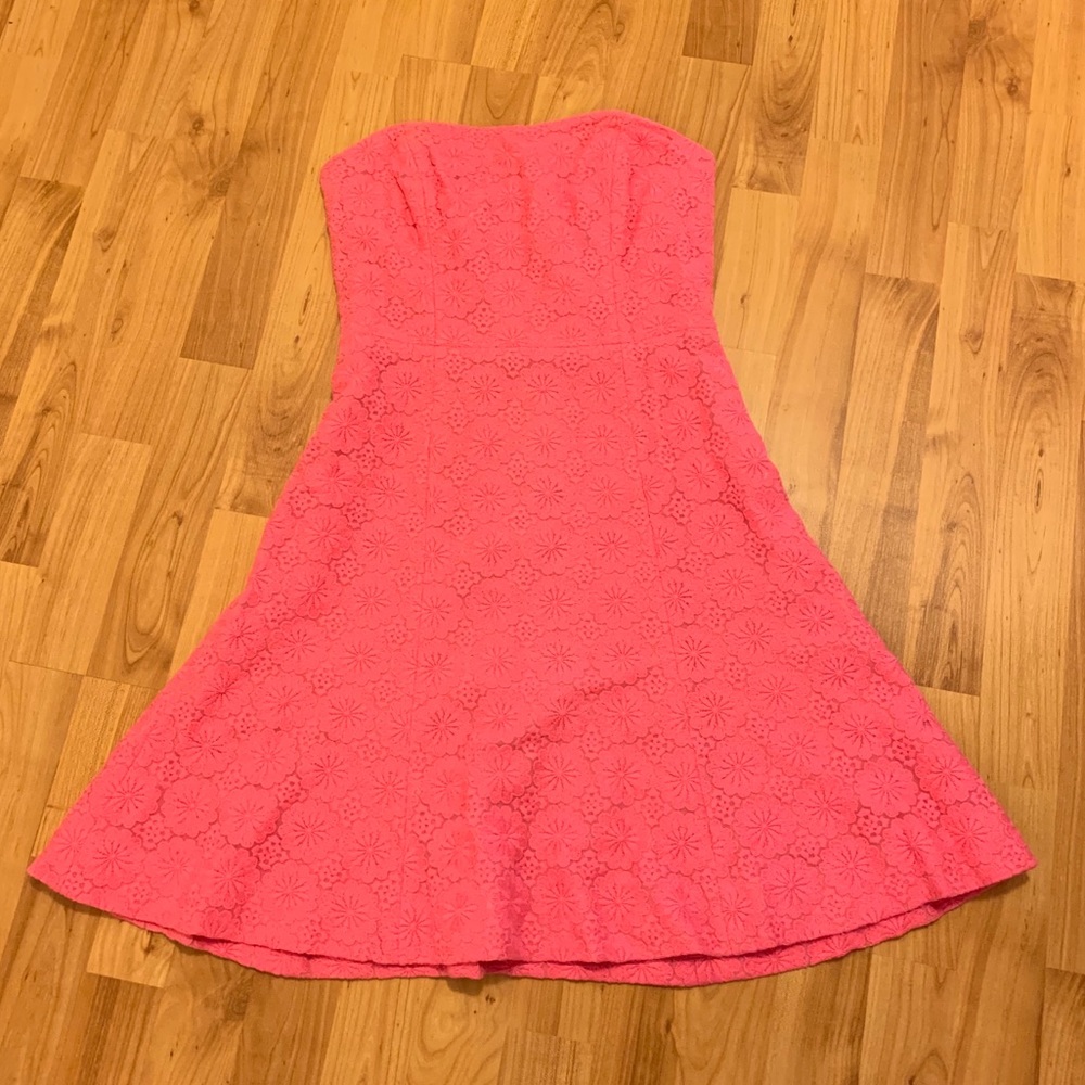 Lilly Pulitzer pink strapless dress. Size 0